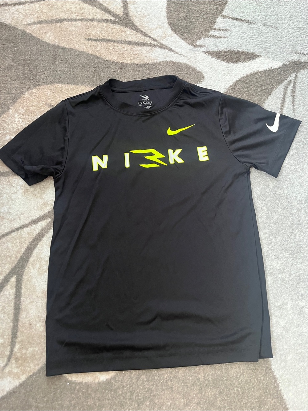 Nike Boy’s Short Sleeve Athletic Tee with Volt Graphic